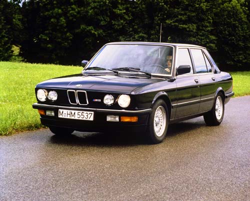 1985 Bmw M5 E28 全球最速量產房車 未分類 Carnews