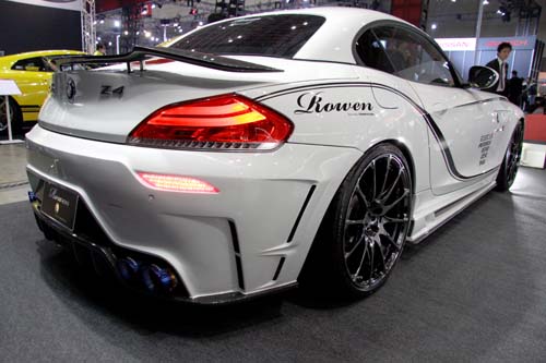 稀少 未使用品 ROWEN (TOMMYKAIRA) × Valenti トミーカイラ ヴァレンティ コラボ LED テールランプ 20系 ヴェルファイア アルファード M\\\u0027s 日産 R35 GT-R 中期 (2010.12 - 2016.06) ROWEN