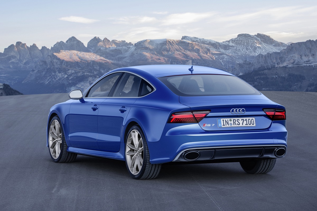 2016 Audi RS6 Avant Performance and RS7 Sportback Performance