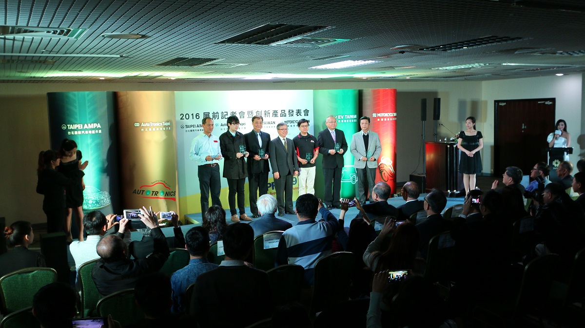 這次相當恭喜明莧科技的「可變角度渦流器」，榮獲創新產品獎「銅牌獎」 殊榮。