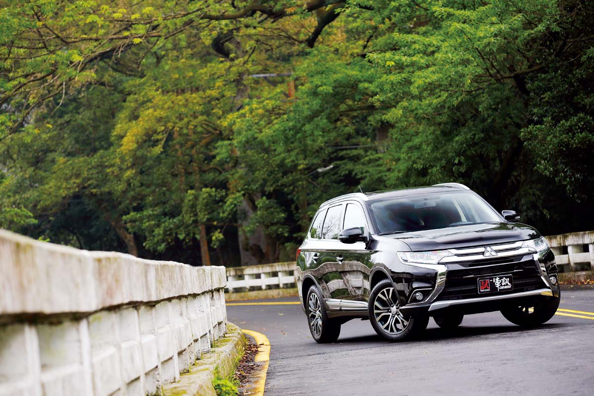 5 2大於7 18 6 享七人之樂mitsubishi Outlander 未分類 Carnews