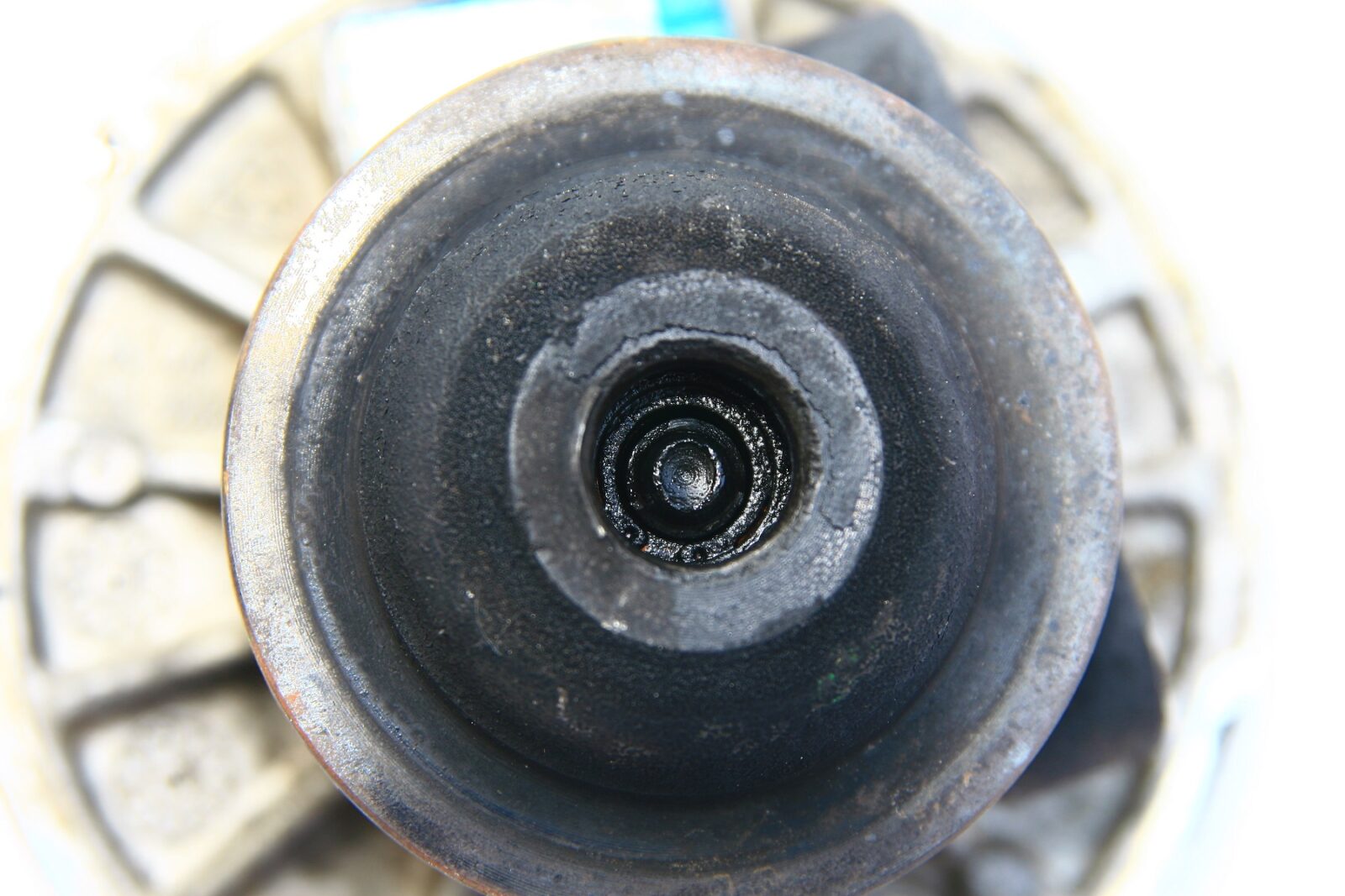 百問]引擎為何不順、排黑煙？(下)渦輪車故障原因探討特輯| 汽車百問| CARNEWS