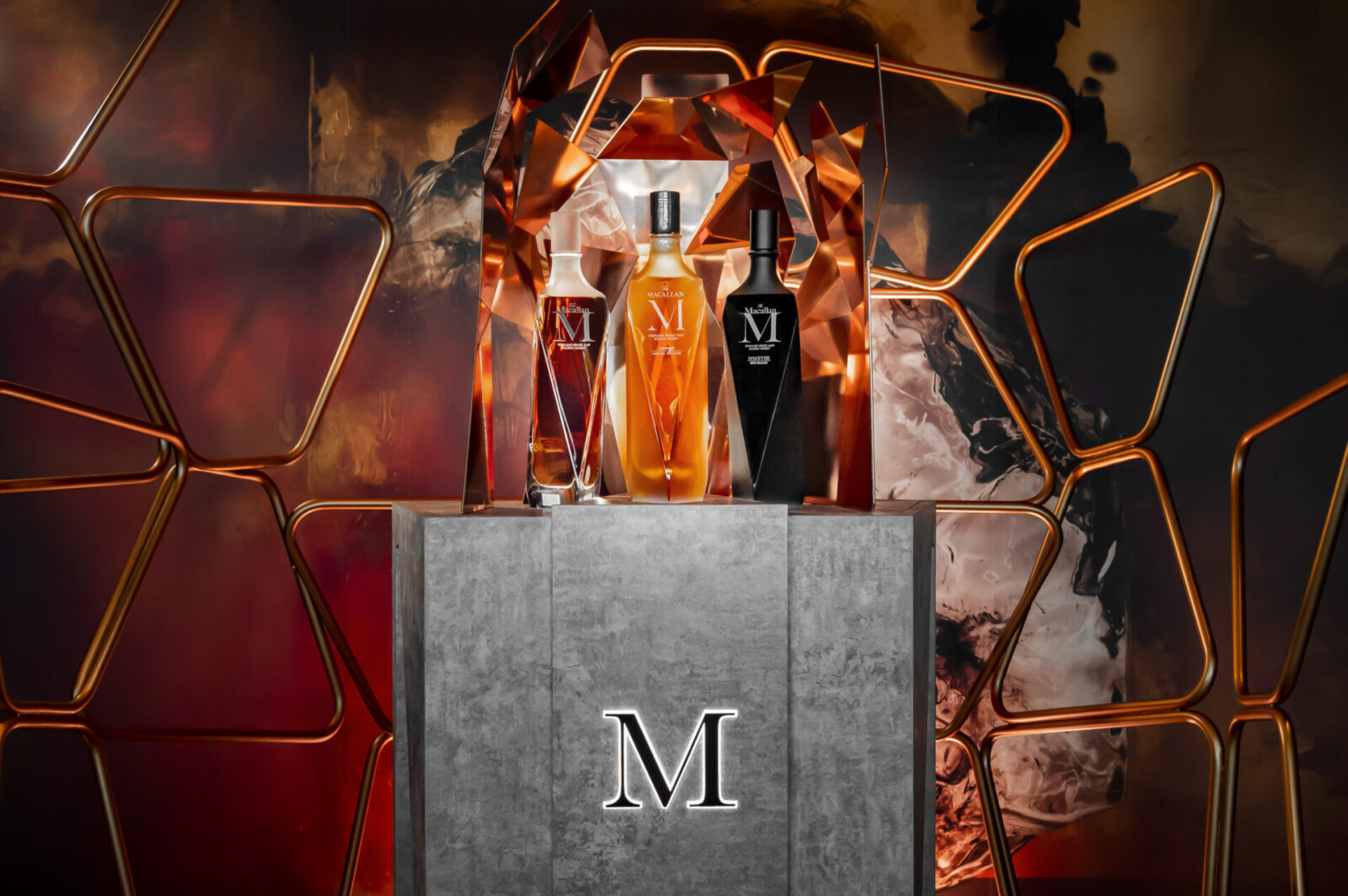 Collection M 麥卡倫 M Collection 展現無與倫比的工藝與創意馭無形為有「型」 攜手大師體現六大標柱精神 | 美食 | CARNEWS